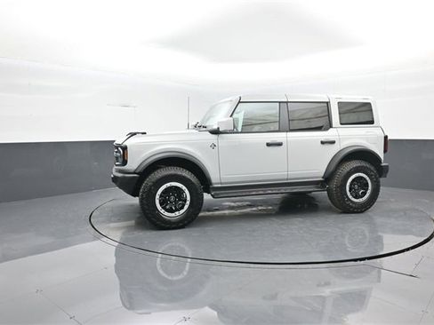 New 2026 Ford Bronco Outer Banks image 4