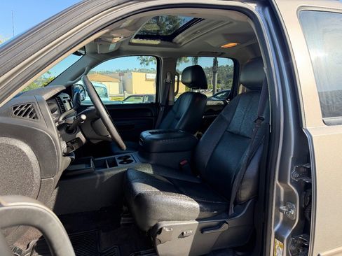 Used 2013 GMC Sierra 1500 4x4 Crew Cab Hybrid image 13