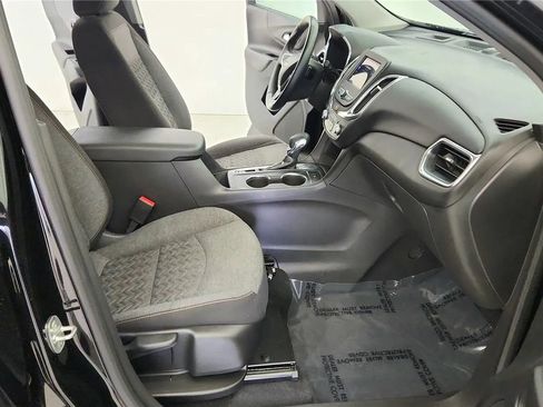 Used 2023 Chevrolet Equinox LT FWD image 36