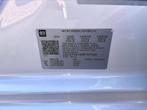 Used 2024 Chevrolet Silverado 3500 High Country w/ High Country Premium Package image 30