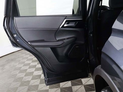 New 2026 Mitsubishi Outlander LE FWD image 24