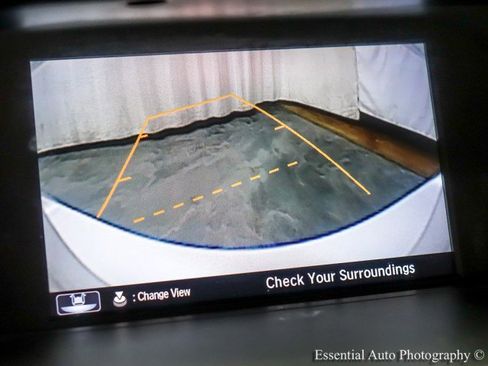 Used 2016 Honda Accord Sport image 20