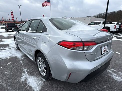 New 2026 Toyota Corolla LE image 3