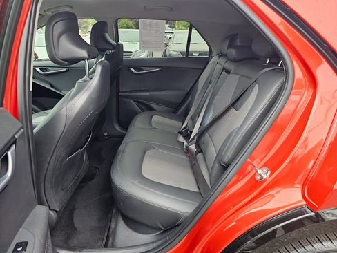 Certified 2023 Kia Niro Wind w/ Wind Preserve Package FWD image 22
