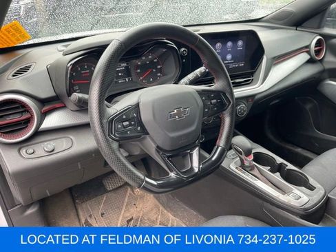 Certified 2024 Chevrolet Trax RS w/ Driver Confidence Package image 7