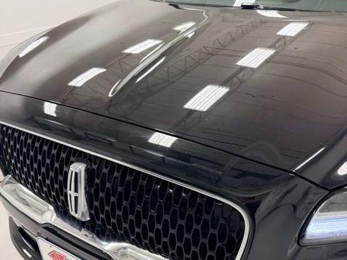 Used 2023 Lincoln Nautilus Reserve w/ Equipment Group 201A image 35