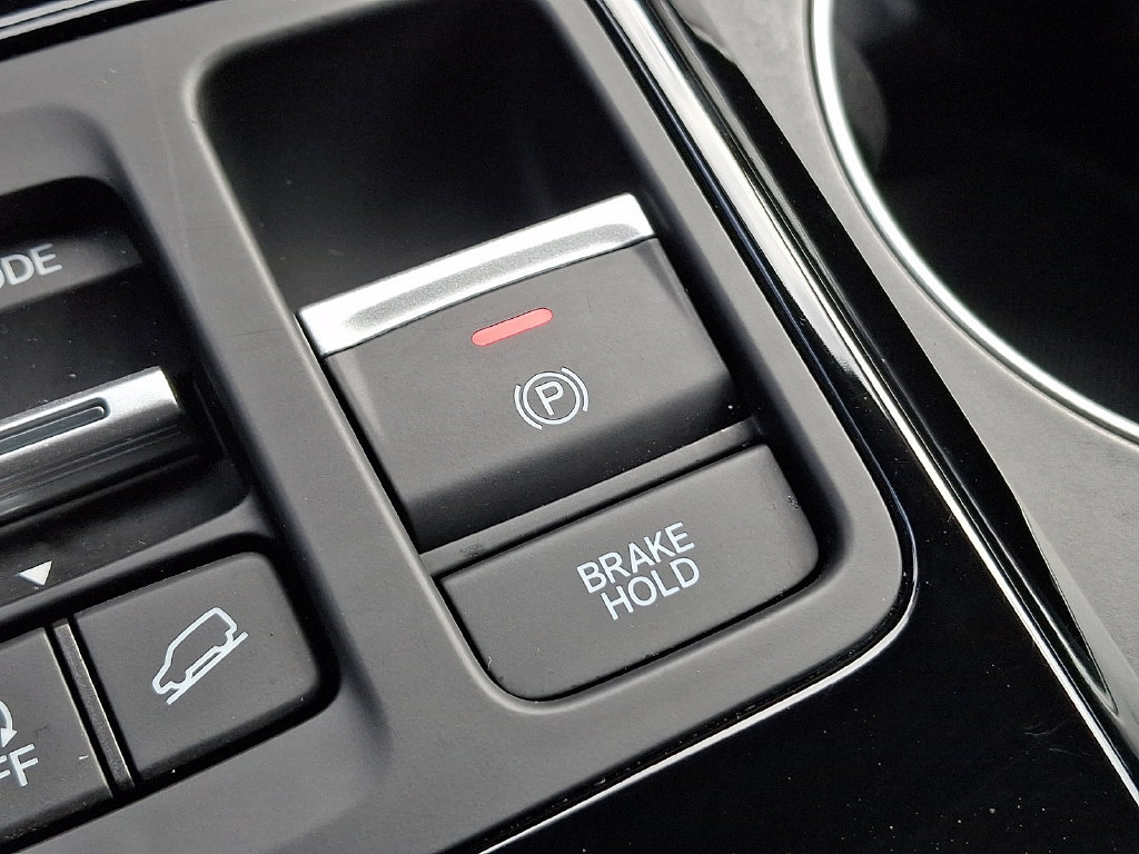 Used 2024 Honda Pilot Touring image 25
