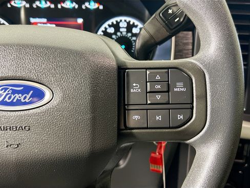 Used 2021 Ford F150 XLT image 19