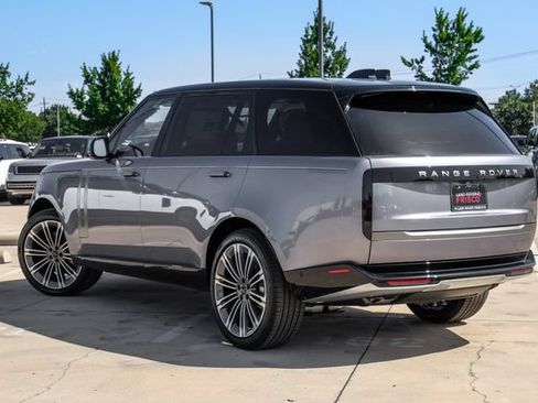 New 2026 Land Rover Range Rover Long Wheelbase SE AWD/4WD image 12
