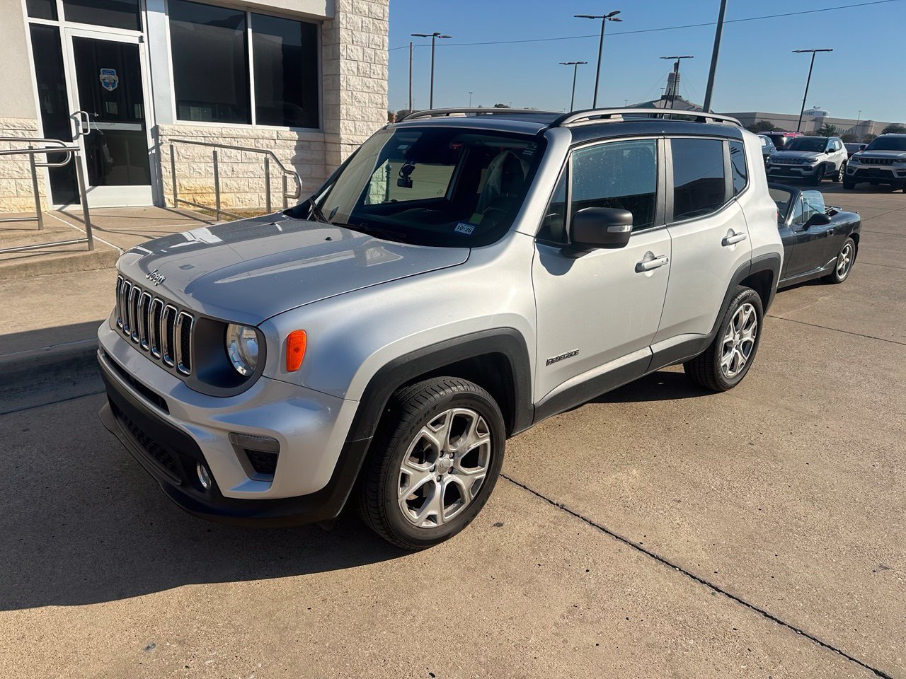 Used 2019 Jeep Renegade Limited AWD/4WD image 1