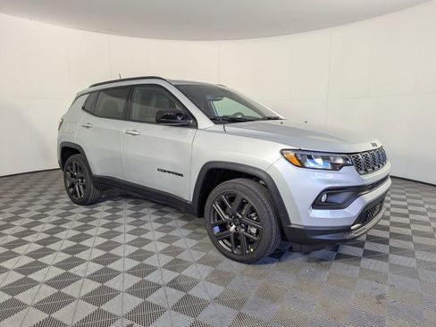 New 2026 Jeep Compass Latitude image 2