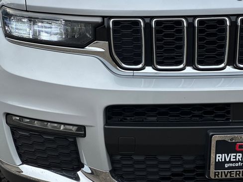 Used 2023 Jeep Grand Cherokee L Limited w/ Trailer Tow Group (B) image 46