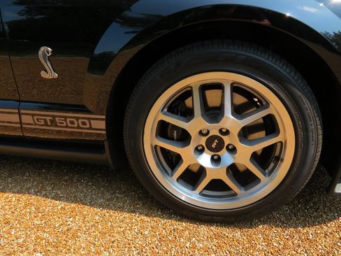 Used 2007 Ford Mustang Shelby GT500 image 7