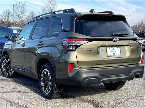 Certified 2025 Subaru Forester Premium w/ Convenience Package #1 image 10