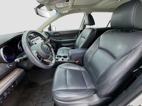 Used 2019 Subaru Outback 2.5i Limited w/ Popular Package #2 AWD/4WD image 13