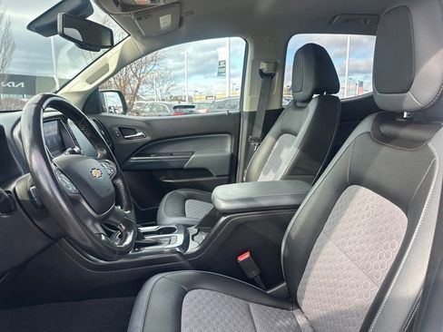 Used 2020 Chevrolet Colorado Z71 image 58