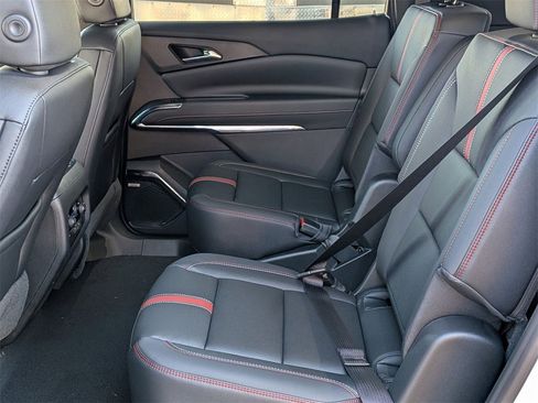 New 2026 Chevrolet Traverse RS image 21