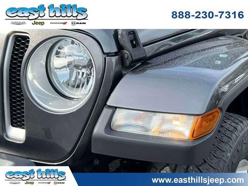 Certified 2020 Jeep Wrangler Unlimited Sahara AWD/4WD image 15