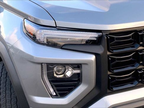 Used 2023 GMC Canyon Elevation w/ Convenience Package image 25