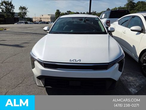 Used 2025 Kia K4 FWD image 17