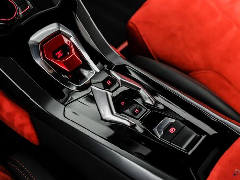 Used 2015 Lamborghini Huracan LP 610-4 AWD/4WD image 65