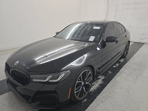 Used 2023 BMW M550i xDrive AWD/4WD image 2