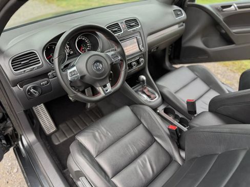 Used 2010 Volkswagen GTI 2-Door FWD image 76