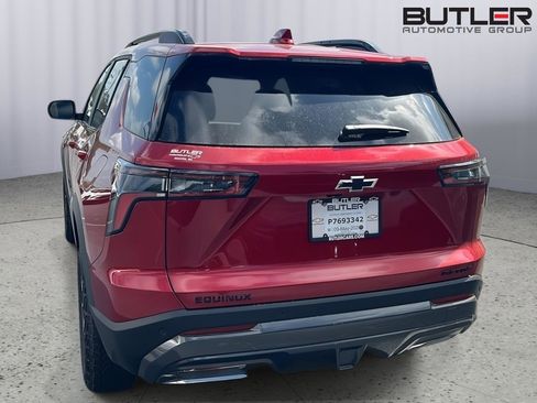 Used 2026 Chevrolet Equinox ACTIV image 10