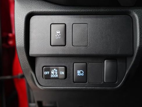 Used 2023 Toyota Tacoma SR5 AWD/4WD image 38