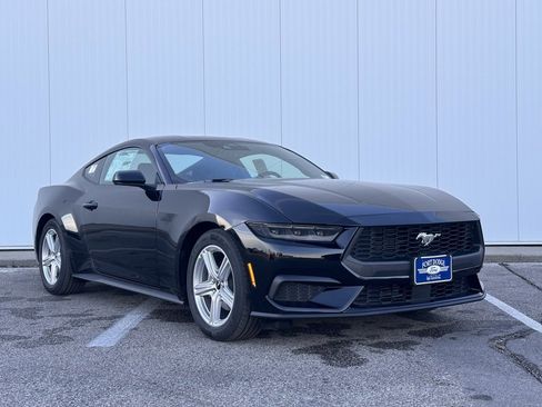 New 2026 Ford Mustang EcoBoost image 6