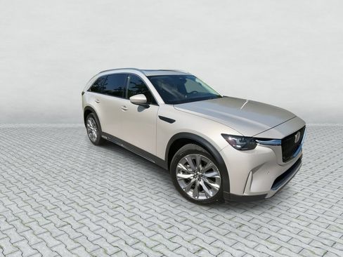 Used 2024 MAZDA CX-90 3.3 Turbo w/ Premium Package AWD/4WD image 2