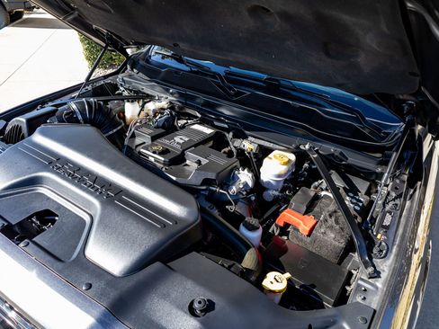 Used 2022 RAM 3500 Limited image 40