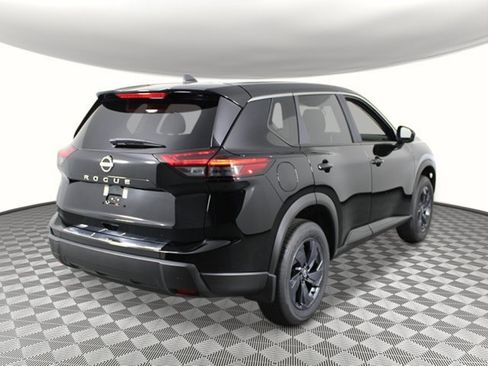New 2026 Nissan Rogue SV image 5