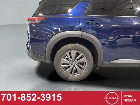 Certified 2022 Nissan Pathfinder S w/ Cargo Package image 21
