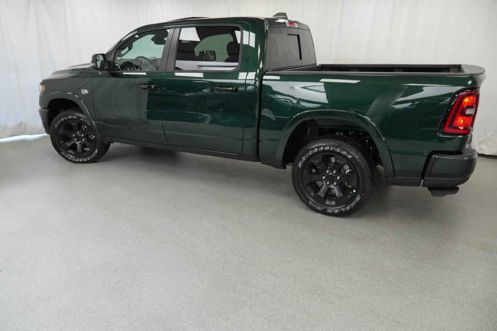 New 2026 RAM 1500 Big Horn AWD/4WD image 14