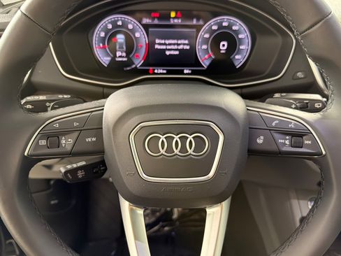 Used 2023 Audi Q5 2.0T Premium Plus AWD/4WD image 23