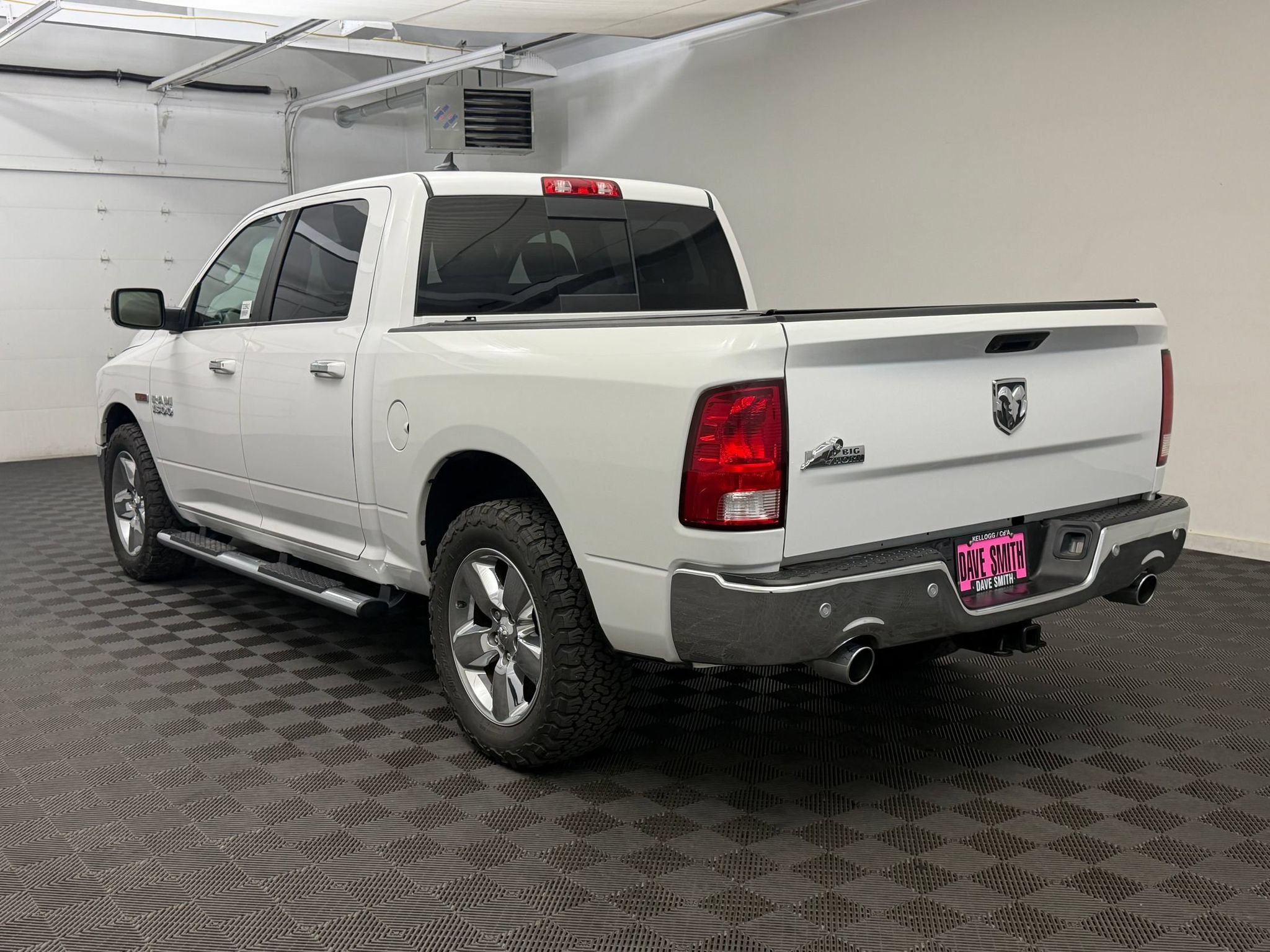 Used 2016 RAM 1500 Big Horn RWD image 3