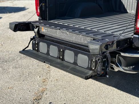 New 2026 GMC Sierra 1500 SLT w/ SLT Premium Plus Package image 8