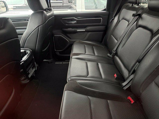 Used 2020 RAM 1500 Laramie w/ Sport Appearance Package AWD/4WD image 8