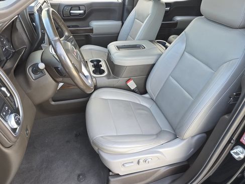 Used 2020 GMC Sierra 1500 SLT RWD image 11