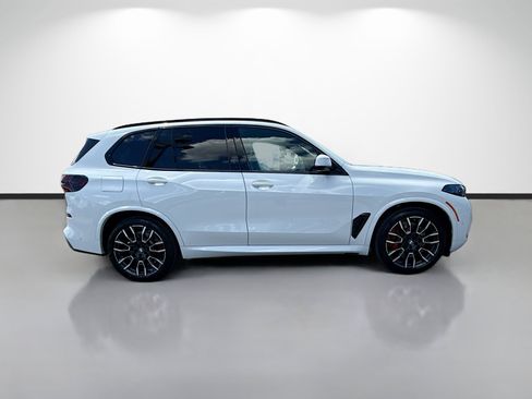 New 2026 BMW X5 xDrive50e w/ Executive Package AWD/4WD image 2