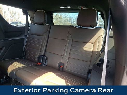 Used 2025 GMC Yukon Denali Ultimate image 22