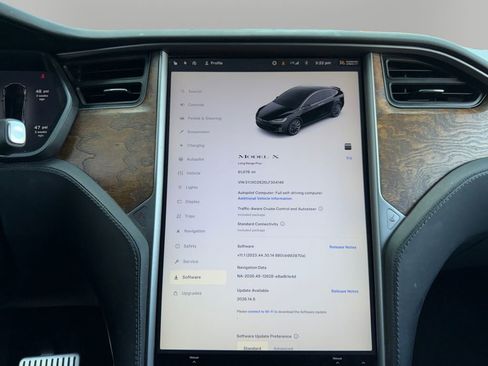 Used 2020 Tesla Model X Long Range AWD/4WD image 27
