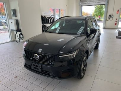 Certified 2024 Volvo XC40 B5 Core
