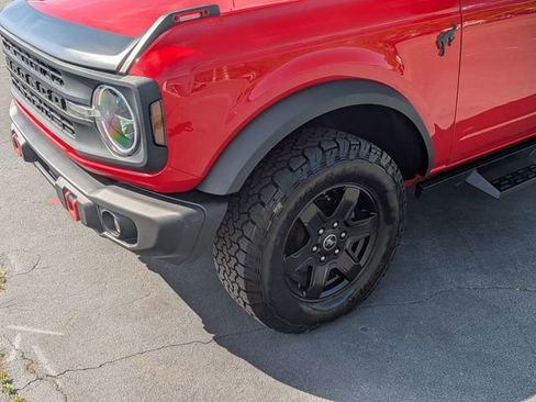 Used 2023 Ford Bronco Black Diamond AWD/4WD image 9