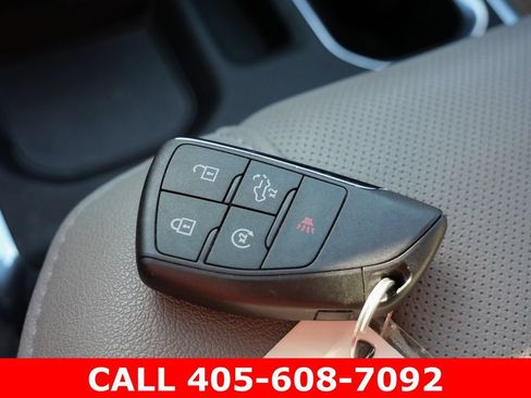 Used 2024 GMC Sierra 1500 SLT AWD/4WD image 64
