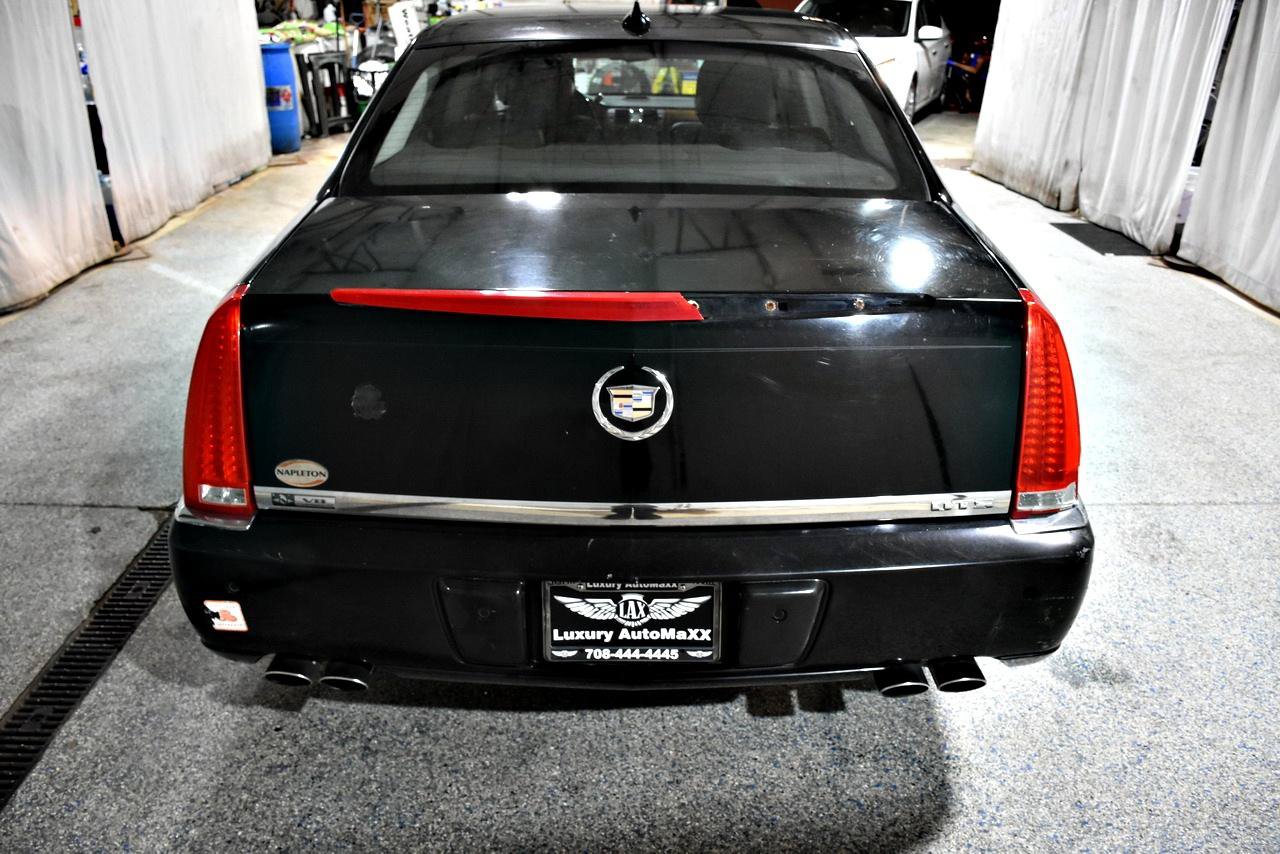 Used 2009 Cadillac DTS FWD image 5