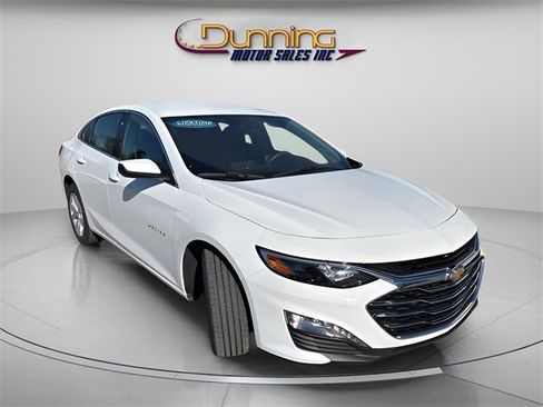 Used 2024 Chevrolet Malibu LT image 4