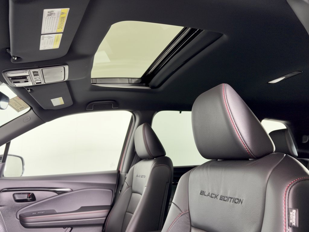 Certified 2024 Honda Passport Black Edition image 27