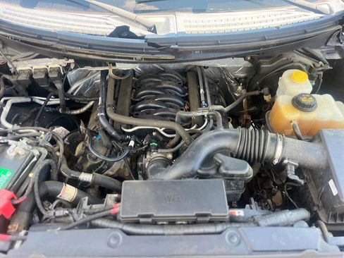 Used 2014 Ford F150 XLT w/ Trailer Tow Package image 23